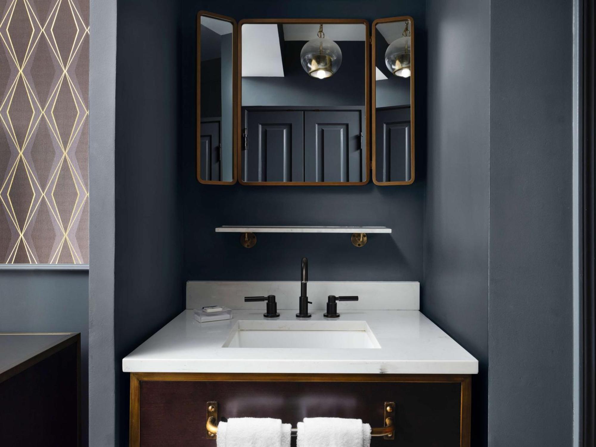 Phillips Kansas City, Curio Collection By Hilton Hotel Kansas City